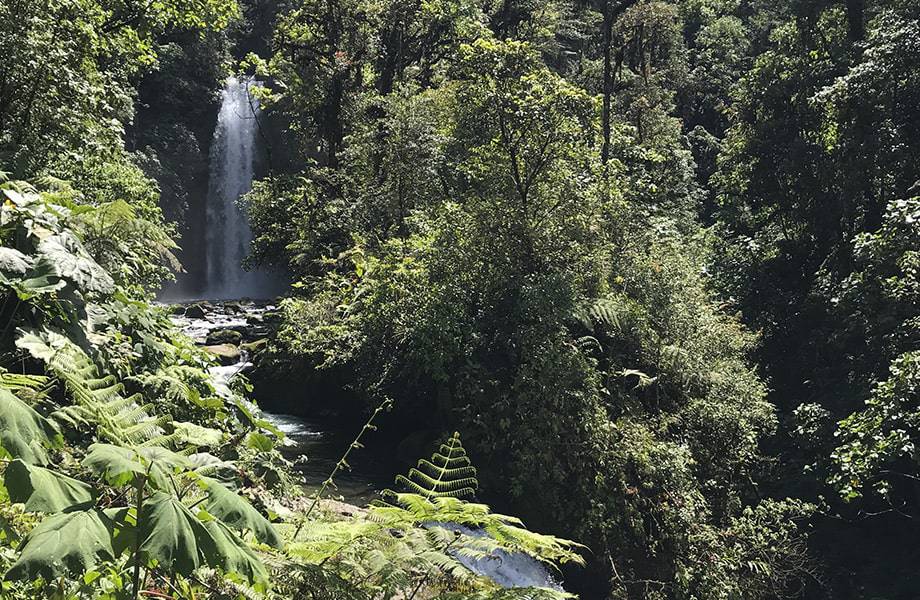 waterfalls la paz min