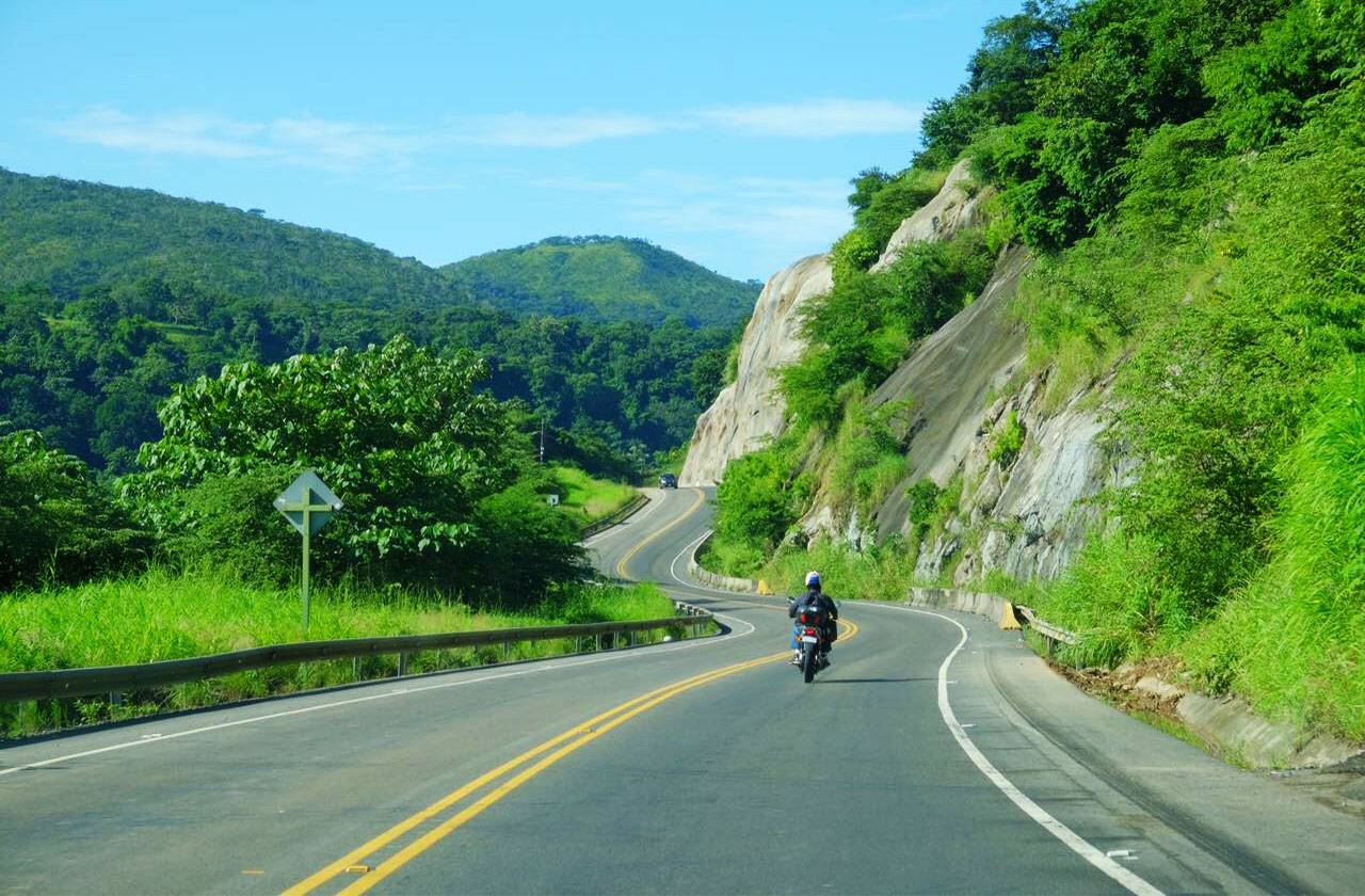 Costa Rica road Caroline Brandt