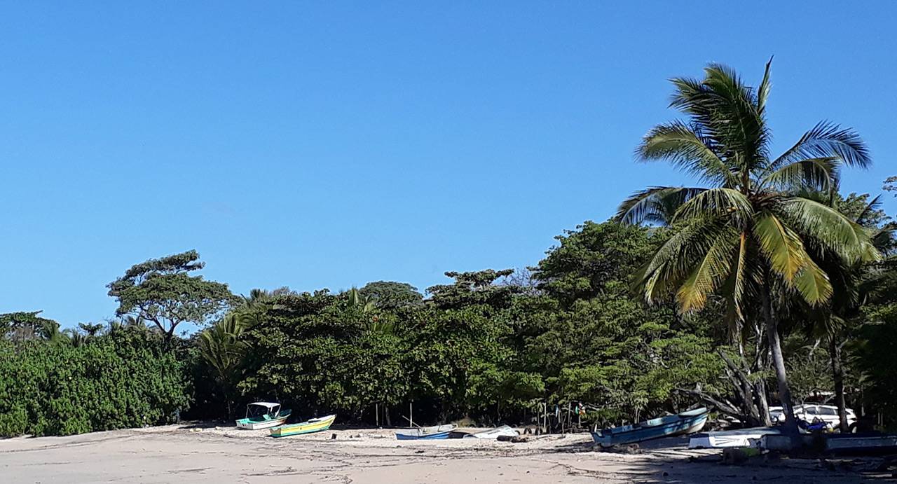 Fishing boats Pelada Beach