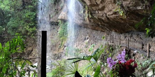 Diamante Wasserfall: Eine Nacht hinter dem höchsten Wasserfall Costa Ricas