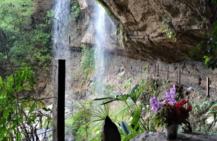 Diamante Wasserfall: Eine Nacht hinter dem höchsten Wasserfall Costa Ricas