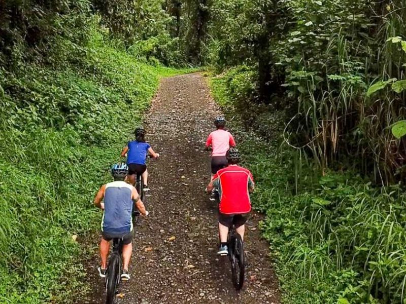 Pura Vida E-Bike Tour en Bicicleta