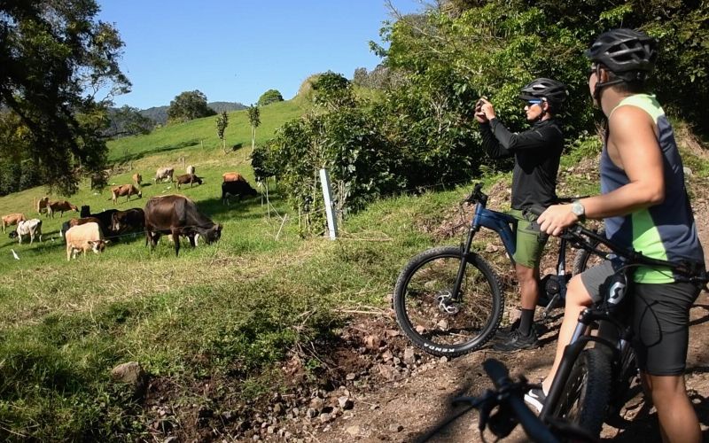 E-bike en Turrialba ARA Tours