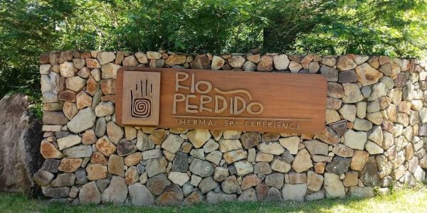 Hotel Rio Perdido - Entspannen am Thermalfluss