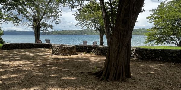 Relax and unwind at the Papagayo Golden Palms Beachfront Hotel